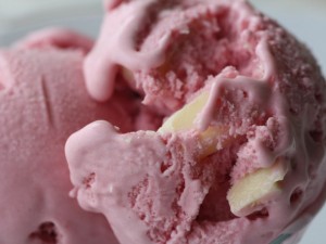 Cranberry White Chocolate Ice Cream