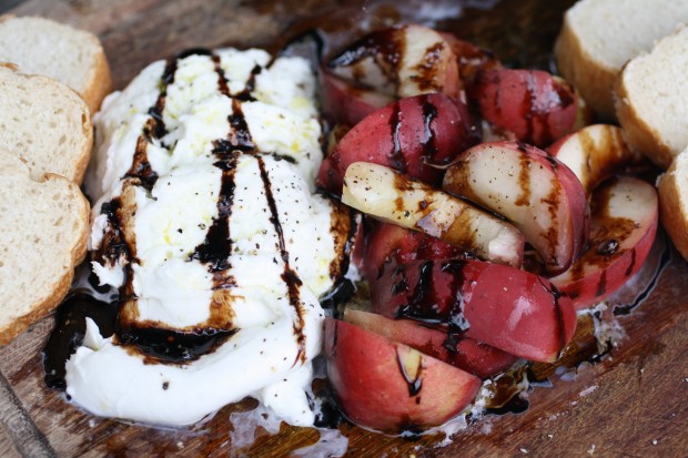 Burrata with Peaches