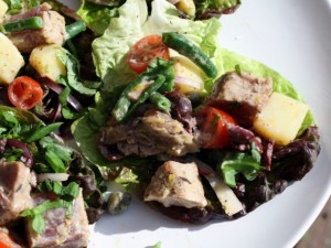 Niçoise Tuna Lettuce Wraps