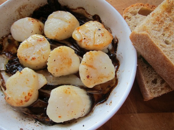 Scallops Baked with Butter and Endives