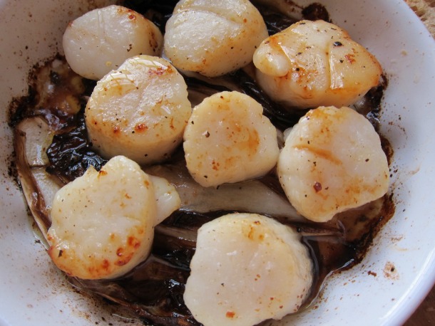 Scallops Baked with Butter and Endives