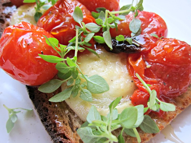 Crottin and Tomato Tartine